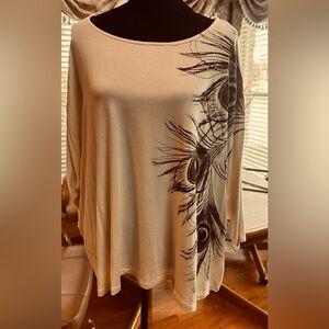 Karen Kane Creamy Boxy 3/4 Sleeve top with peacock feather design NWT XL